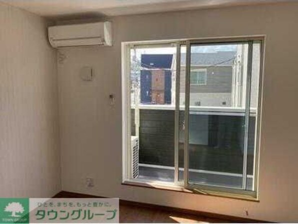 クローバーコートの物件内観写真